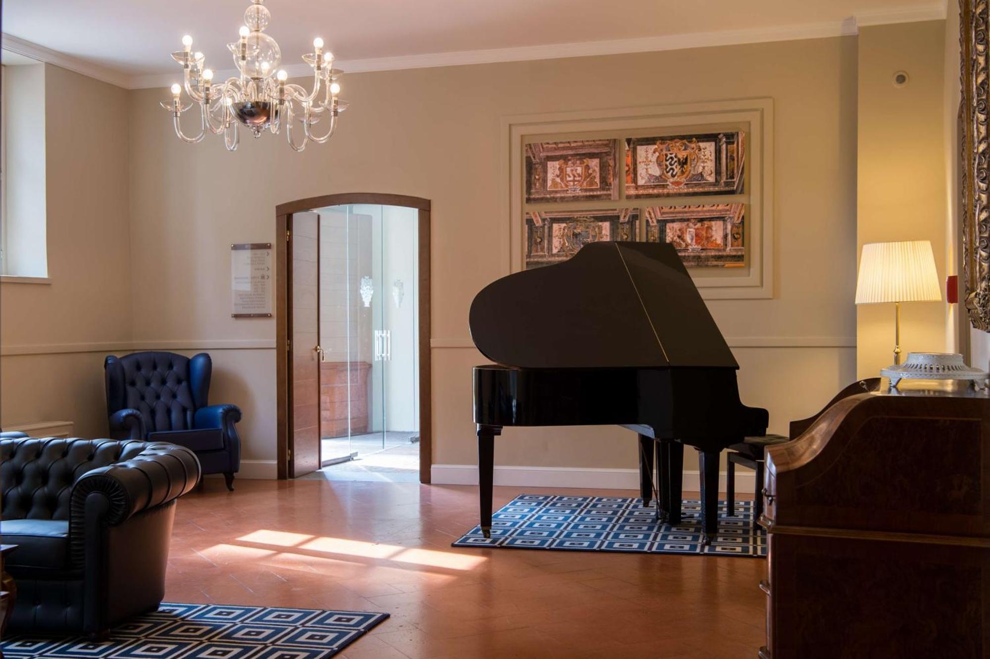 Grand Hotel Villa Torretta, Curio Collection By Hilton Sesto San Giovanni Εξωτερικό φωτογραφία